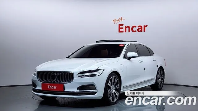 Volvo S90 T8 AWD