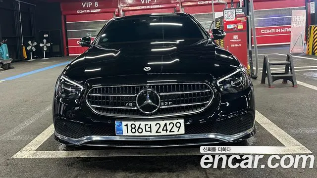 Mercedes-Benz E- W213 E250