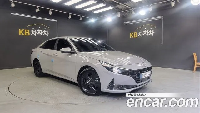 Hyundai Avante Hybrid (CN7)
