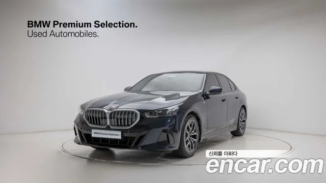 BMW 5 (G60) 520i M