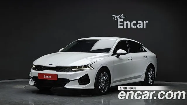 Kia K5 III 2.0 Signature