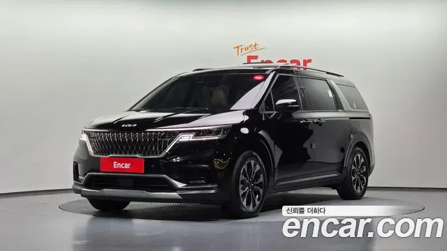 Kia Carnival 4 Gasoline 7 Noblesse