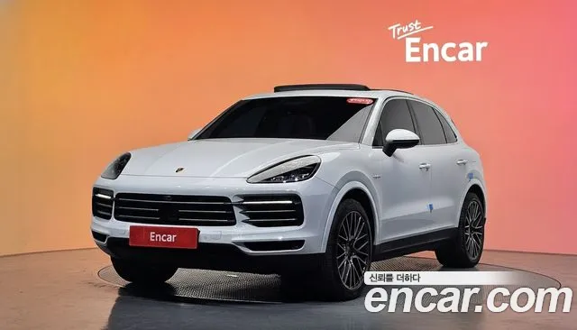 Porsche Cayenne (PO536) 3.0 E-Hybrid
