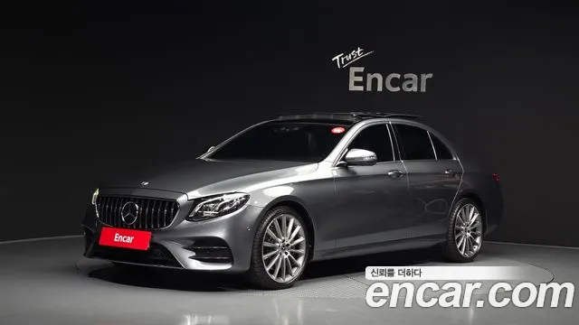 Mercedes-Benz E- W213 E350 4MATIC AMG Line