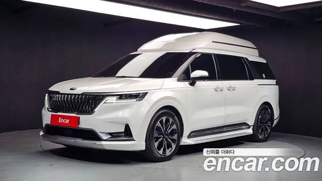 Kia Carnival 4 Gasoline 9 Signature