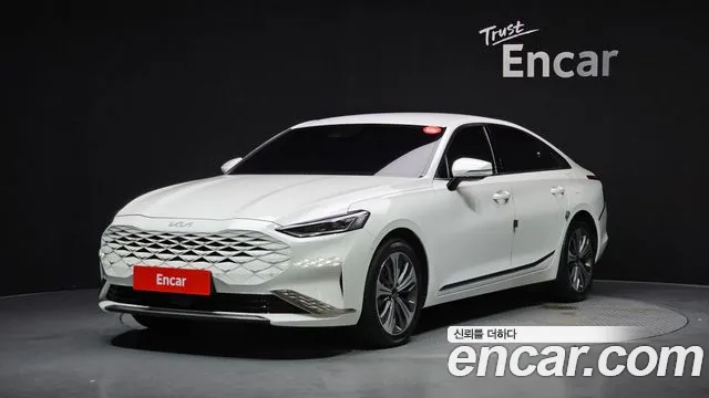 Kia K8 Hybrid Noblesse