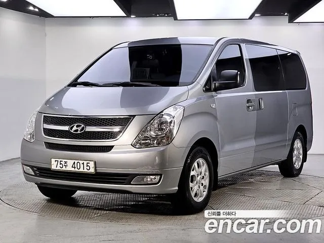 Hyundai Grand Starex 12 LPi CVX