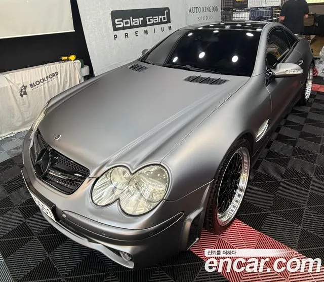 Mercedes-Benz SL- SL500 R230