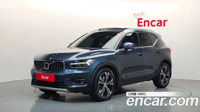 Volvo XC40 B4