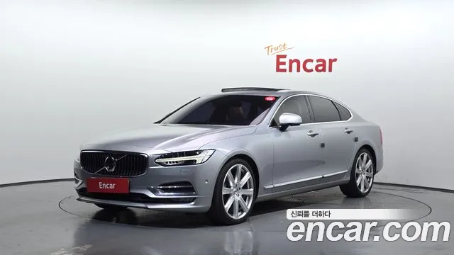 Volvo S90 D5 AWD