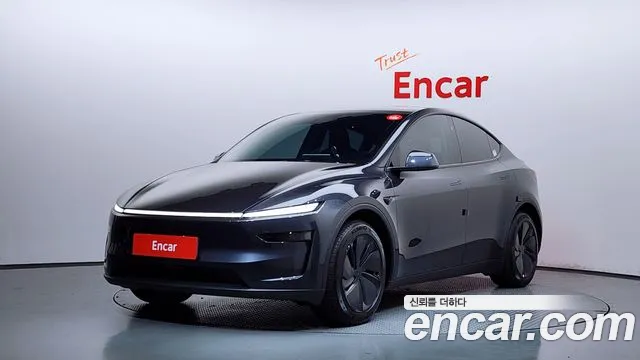 Tesla Y RWD