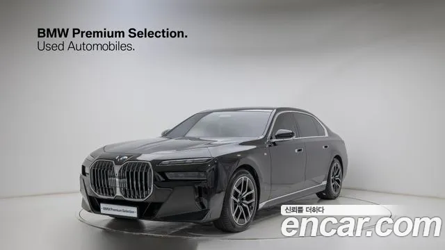 BMW 7 (G70) 740i sDrive M