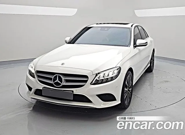 Mercedes-Benz C- W205 C200