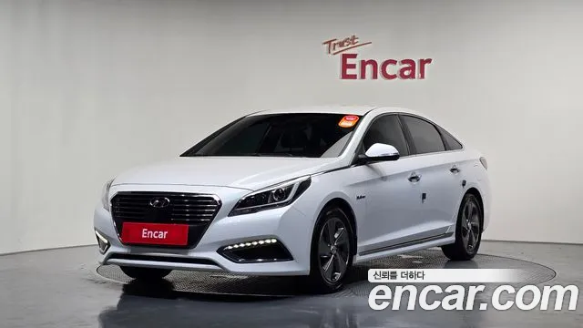 Hyundai LF Sonata Hybrid 2.0 HEV Premium