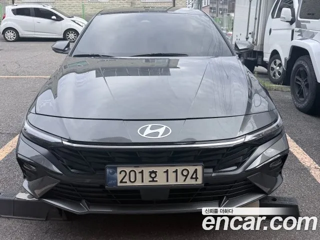 Hyundai The New Avante Hybrid (CN7)