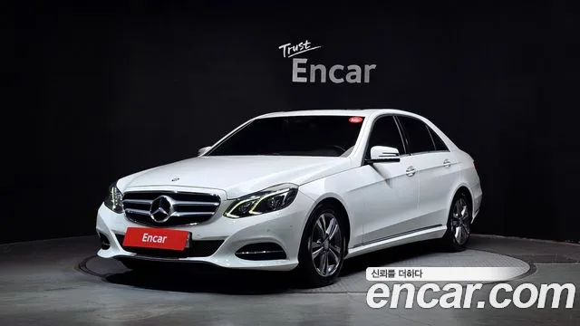 Mercedes-Benz E- W212 E220