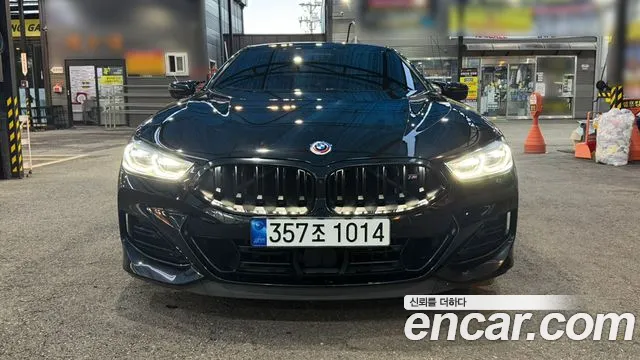 BMW 8 (G15) M850i xDrive