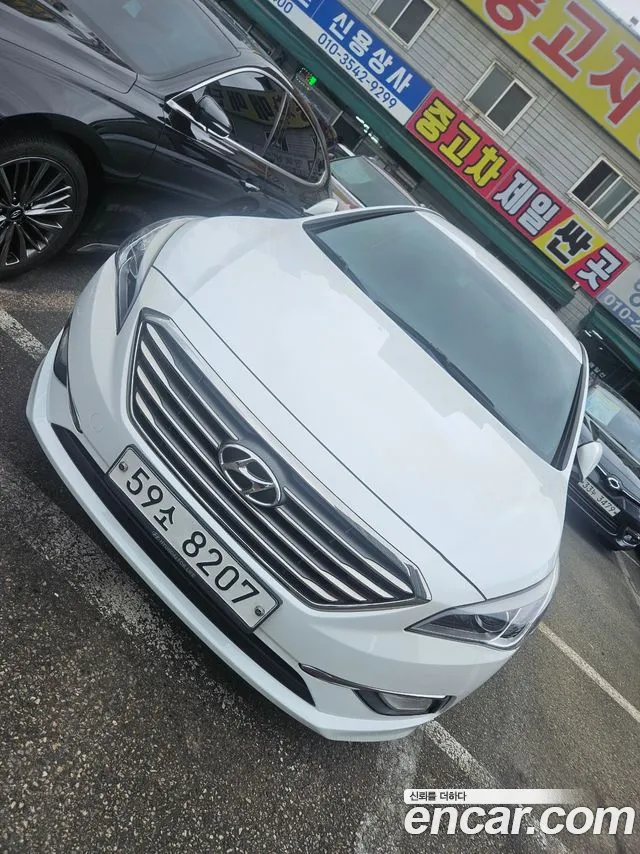 Hyundai LF Sonata 2.0