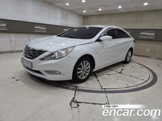 Hyundai YF Sonata Y20