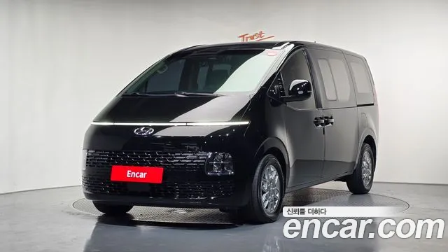 Hyundai Staria 5