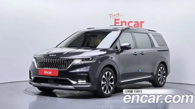 Kia Carnival 4 Gasoline 9 Signature