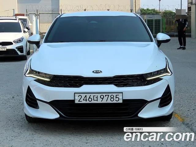 Kia K5 III 2.0 Prestige