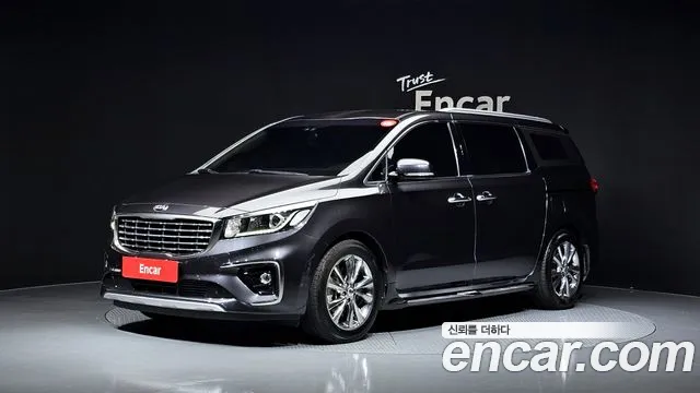 Kia The New Carnival 9 Prestige
