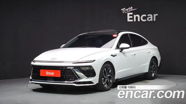 Hyundai Sonata (DN8) 2.0 Exclusive