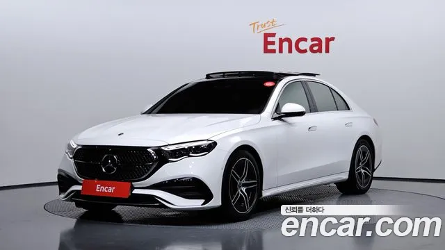 Mercedes-Benz E- W214 E300 4MATIC AMG Line