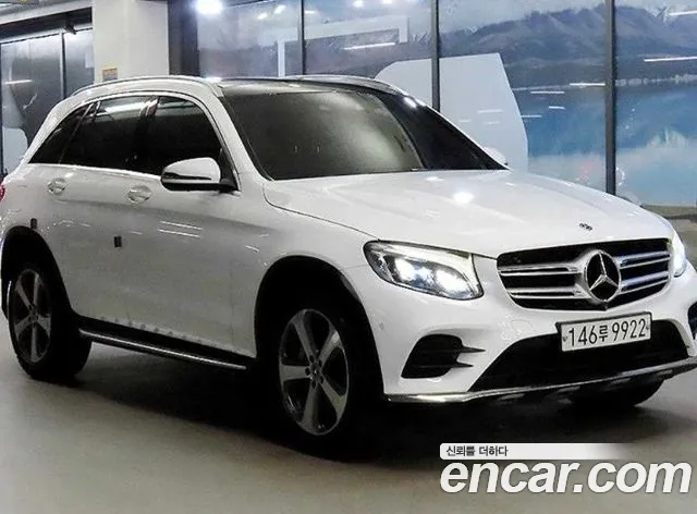 Mercedes-Benz GLC- X253 GLC300 4MATIC AMG Line
