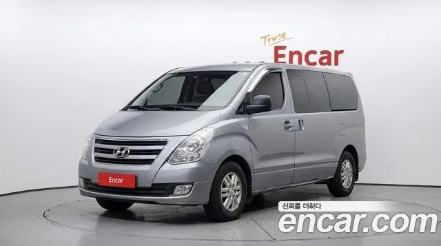 Hyundai Grand Starex 12