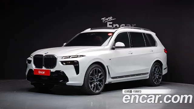 BMW X7 (G07) xDrive 40i M 6