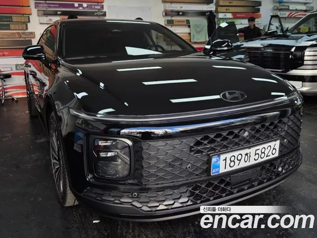 Hyundai Grandeur Hybrid (GN7)