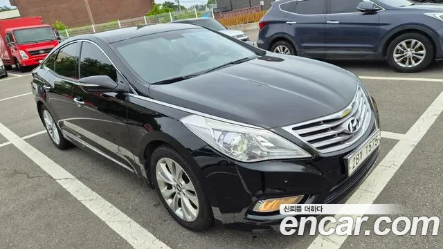Hyundai Grandeur HG HG300