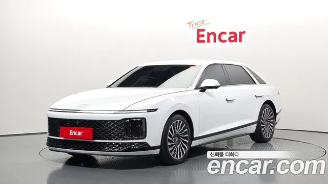 Hyundai Grandeur (GN7) 2.5 Gasoline 2WD