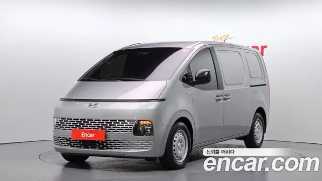 Hyundai Staria 3