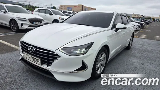 Hyundai Sonata (DN8) 2.0 Premium