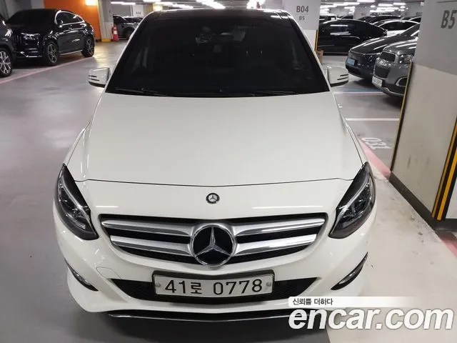 Mercedes-Benz B- W246 B200 d
