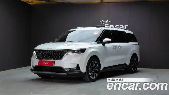 Kia Carnival 4 Gasoline 9 Noblesse