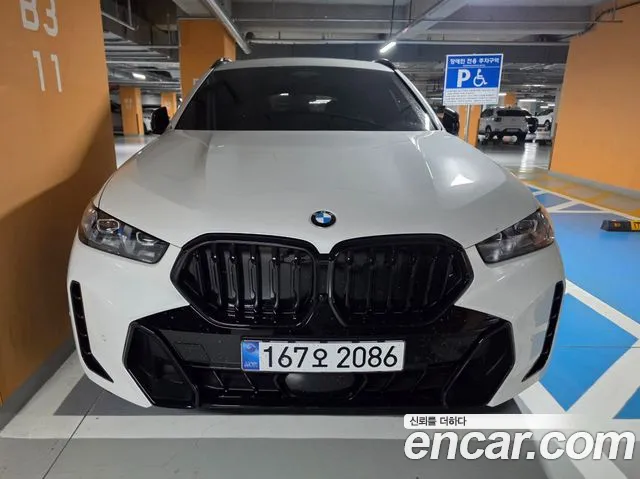 BMW X6 (G06) xDrive40i M