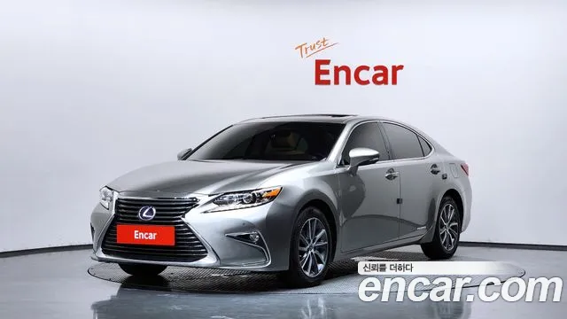Lexus ES300h XV60