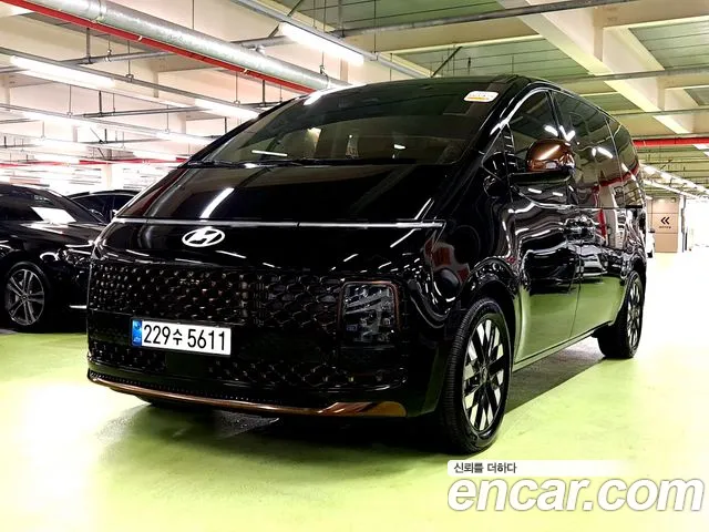 Hyundai Staria HEV 1.6 7 Inspiration