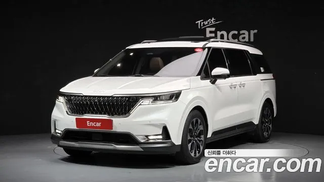 Kia Carnival 4 Gasoline 9 Signature