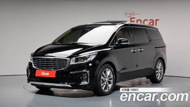 Kia The New Carnival Gasoline 9 Prestige