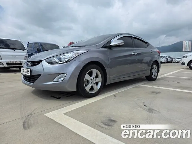 Hyundai Avante MD M16 GDI