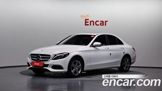 Mercedes-Benz C- W205 C200