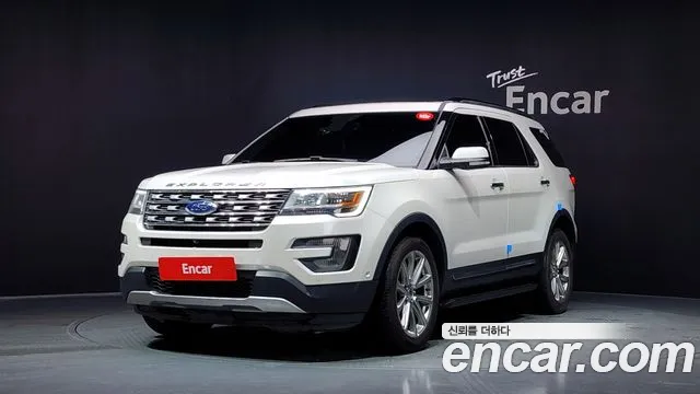 Ford Explorer 2.3 Limited 4WD 5