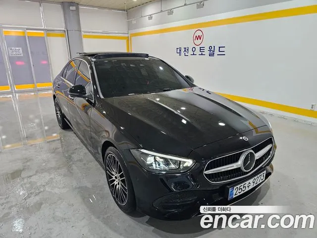 Mercedes-Benz C- W206 C200
