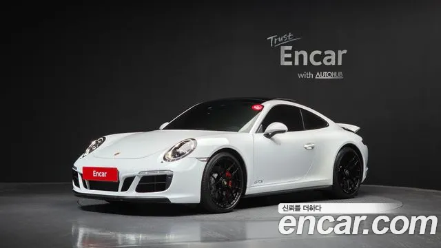 Porsche 911 GTS 991