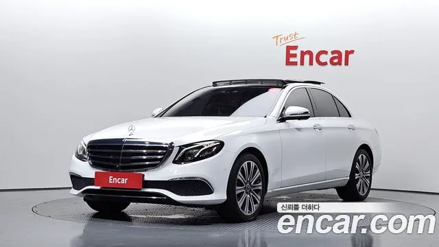 Mercedes-Benz E- W213 E400 4MATIC Exclusive